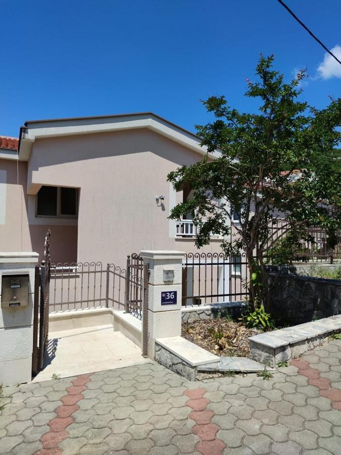Apartments And Rooms Breeze Neum Exterior foto
