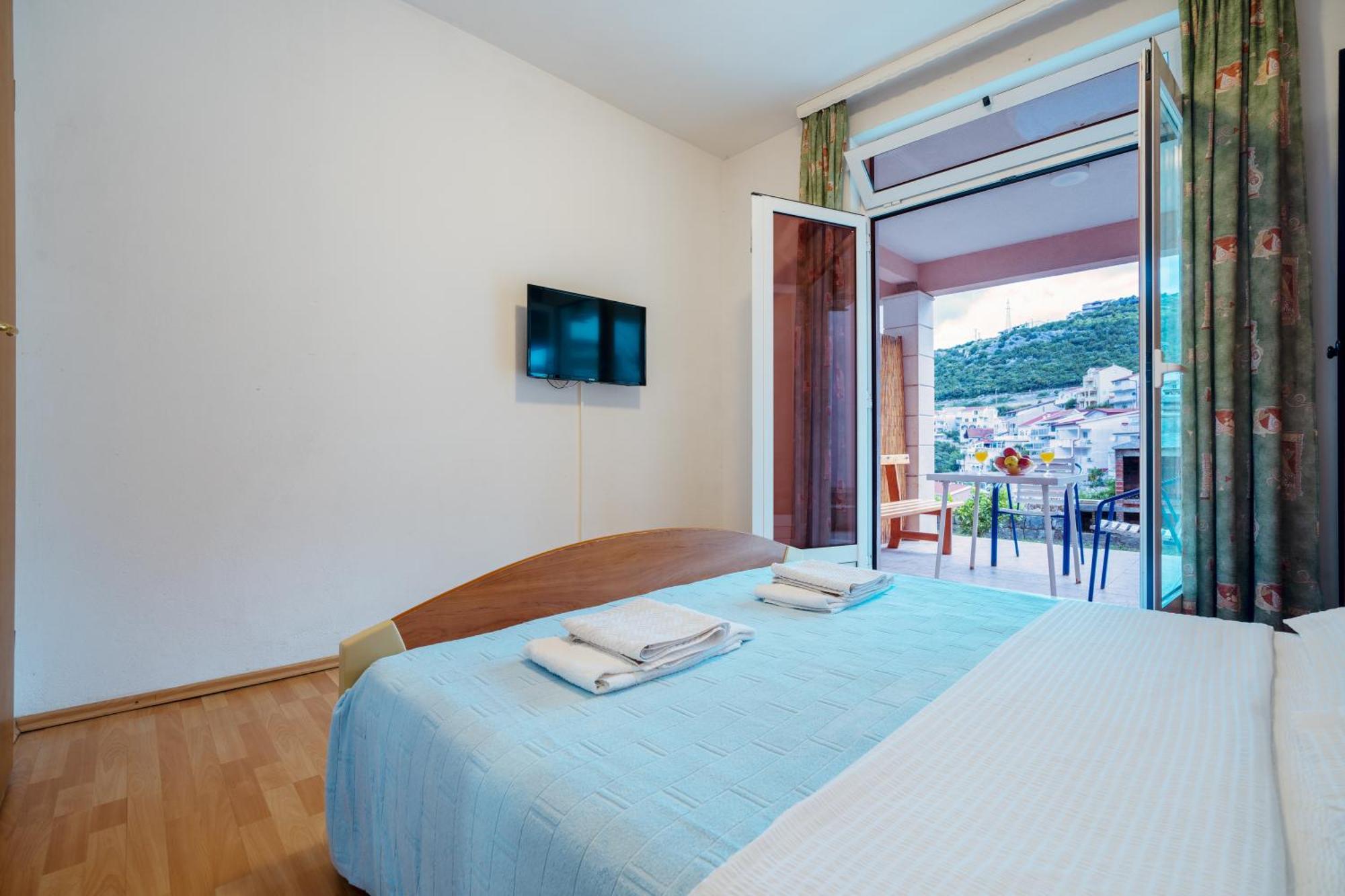 Apartments And Rooms Breeze Neum Exterior foto
